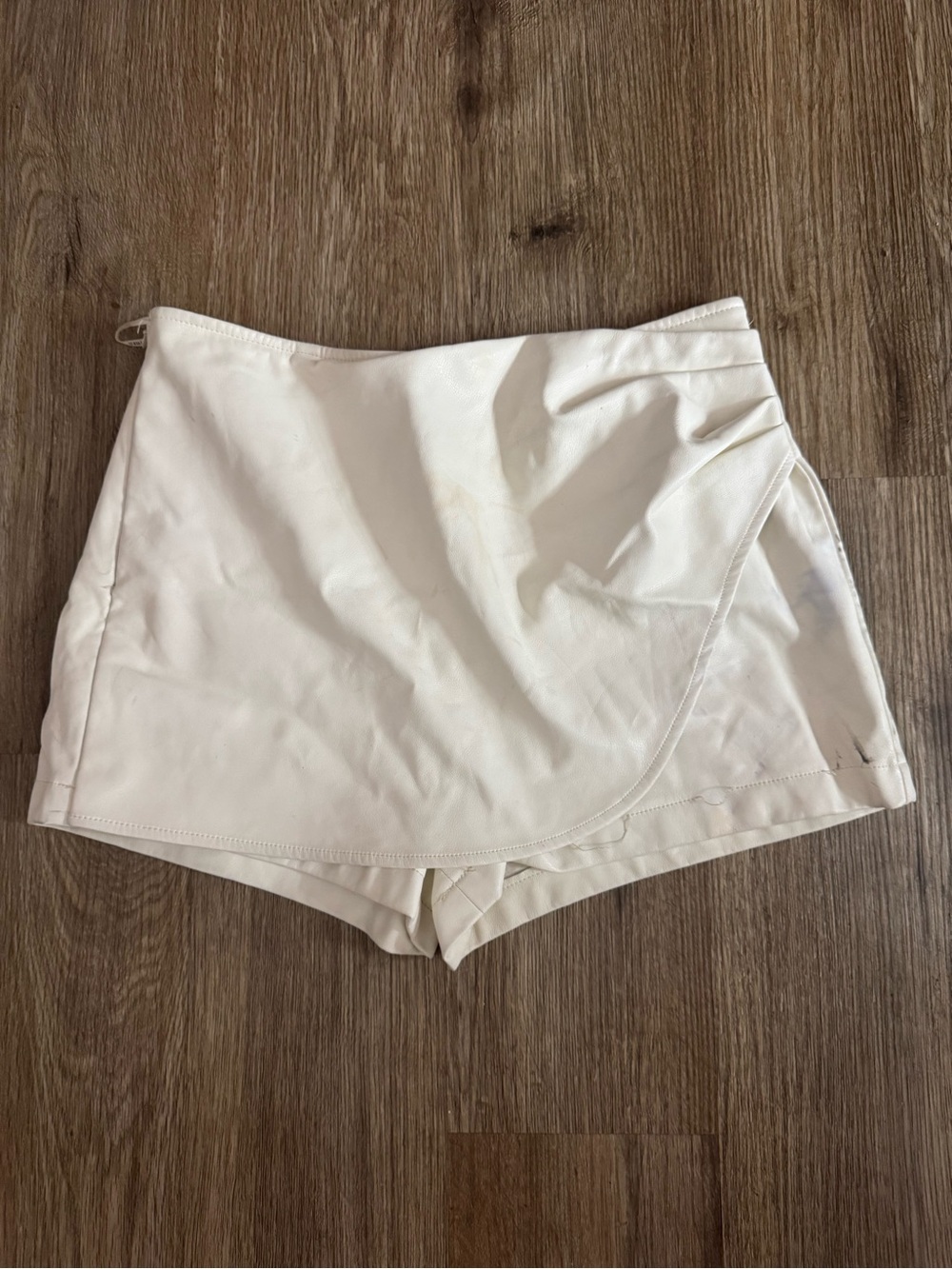 Forever 21 White Wrap Skort